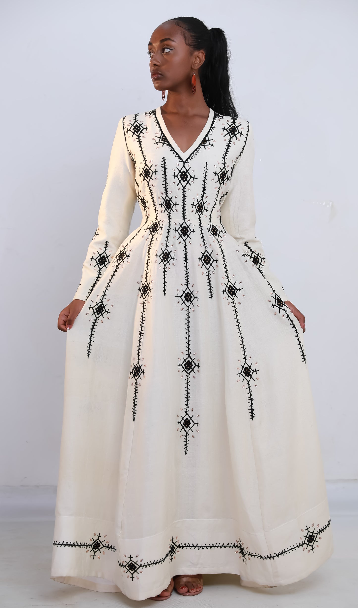 Black design Embroidery Elegant Modern Habesha Dress,Habesha Libs